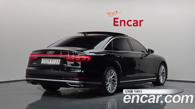 Audi A8 D5 55 TFSI Quattro LWB - фото 1