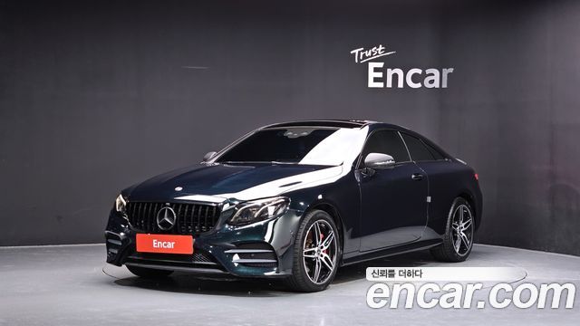 Mercedes-Benz E-Class W213 E220d Coupe - фото 0