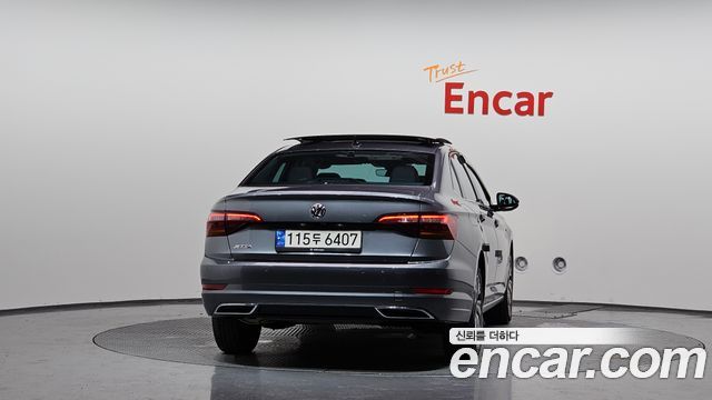 Volkswagen Jetta 7-го поколения 1.4 TSI Prestige - фото 3