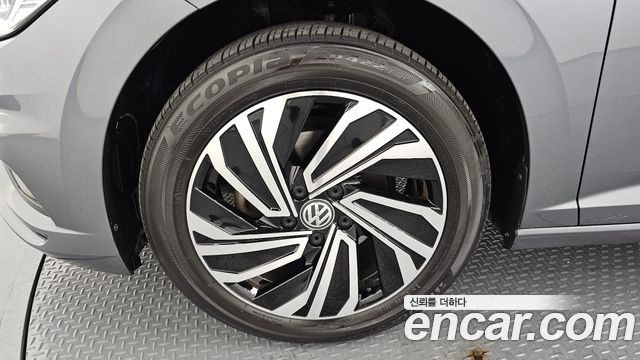 Volkswagen Jetta 7-го поколения 1.4 TSI Prestige - фото 4