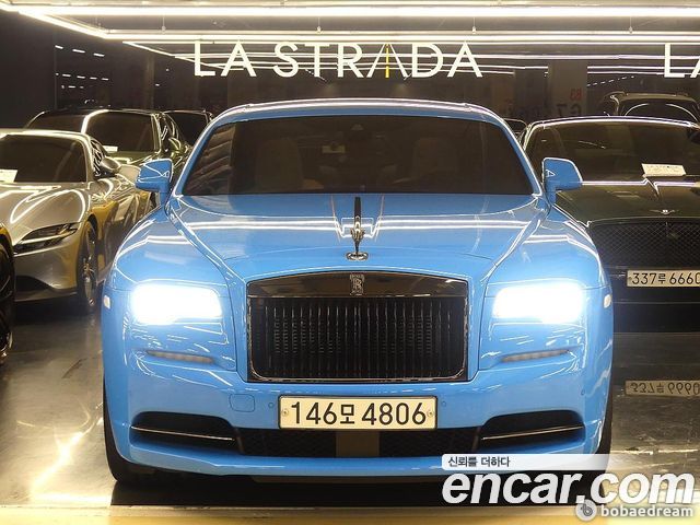 Rolls-Royce Wraith 6.6 Black Badge - фото 0