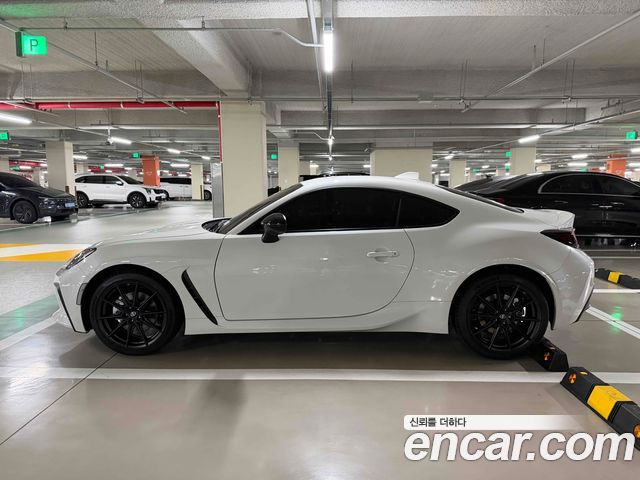Toyota 86 GR86 2.4 Premium - фото 1