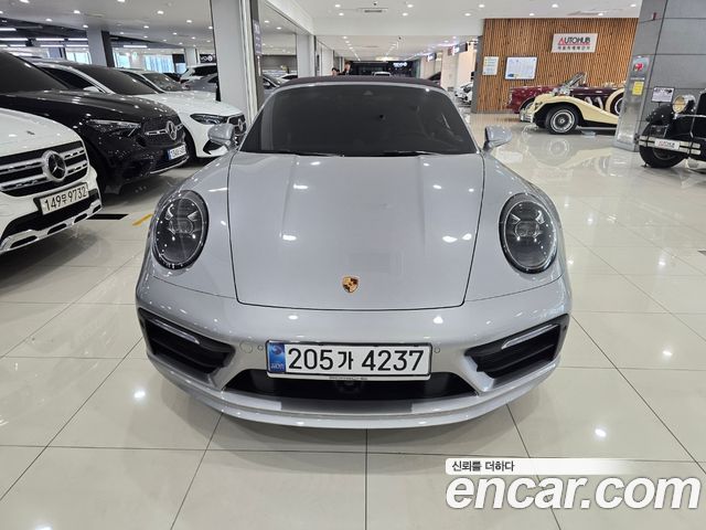 Porsche 911 Carrera 4 Cabriolet - фото 2
