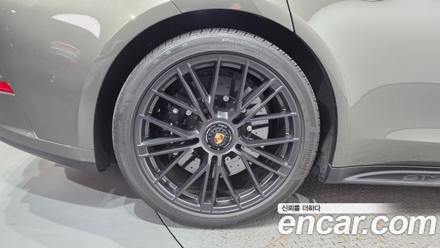 Porsche Panamera 4.0 GTS - фото 4