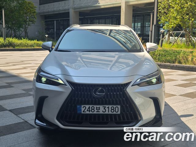 Lexus NX 350h 2-го поколения Premium - фото 2