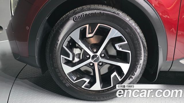 Kia Sportage 5-го поколения, гибрид Signature Gravity 2WD - фото 4
