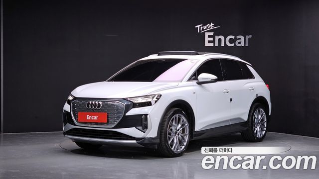 Audi Q4 e-Tron F4 45 Premium - фото 0