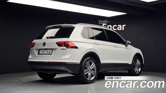 Volkswagen Tiguan 2-го поколения 2.0 TDI 4Motion Prestige - фото 1