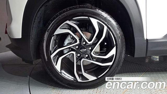 Chevrolet (GM Daewoo) Trailblazer New 1.3 Turbo 4WD RS - фото 4