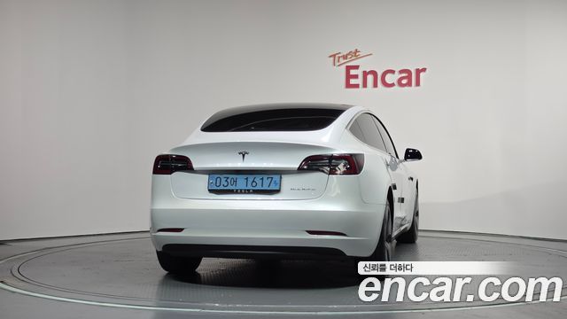Tesla Model 3 Long Range AWD - фото 3