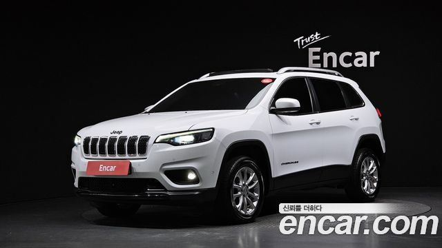 Jeep Cherokee KL 2.4 Longitude High AWD - фото 0