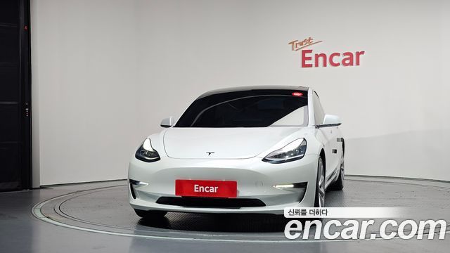 Tesla Model 3 Long Range AWD - фото 2
