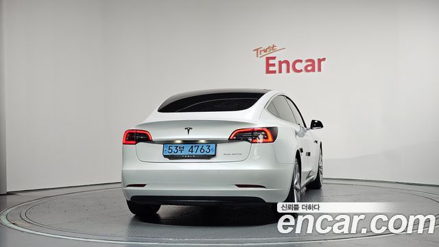 Tesla Model 3 Long Range AWD - фото 3