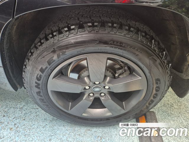 Land Rover Defender L663 110 D300 X-Dynamic HSE - фото 3