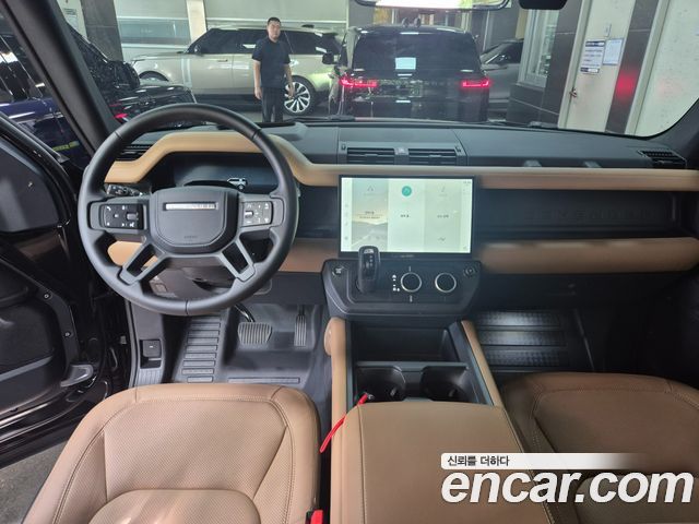 Land Rover Defender L663 110 D300 X-Dynamic HSE - фото 4