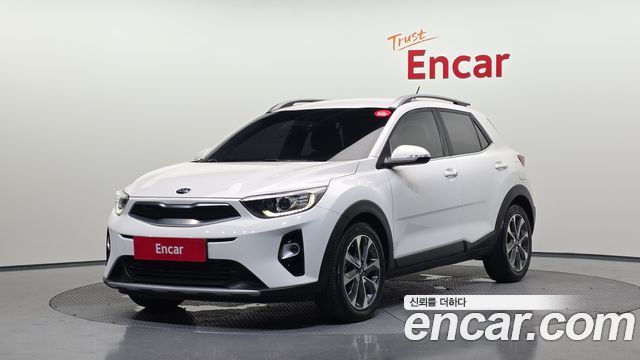 Kia Stonic Diesel 1.6 Prestige - фото 0