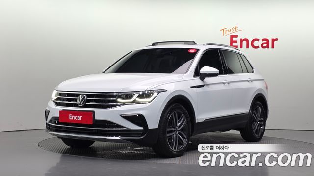 Volkswagen Tiguan 2-го поколения 2.0 TDI Prestige - фото 0