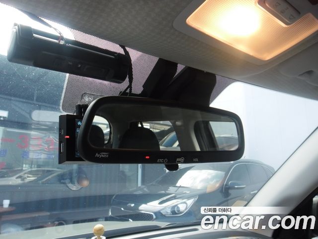 Hyundai Casper The Essential - фото 4