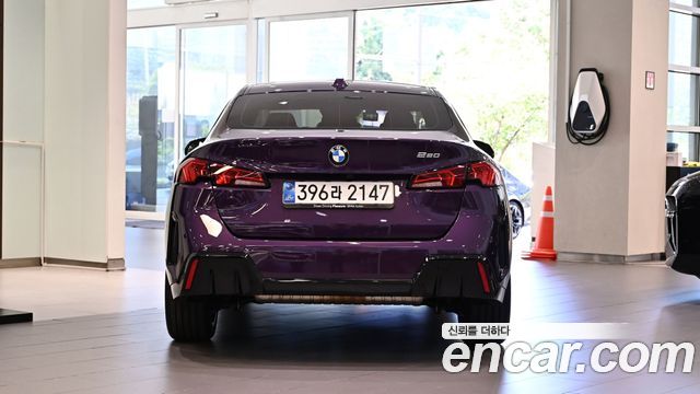 BMW 2 Series Gran Coupe F74 220 M Sport - фото 1