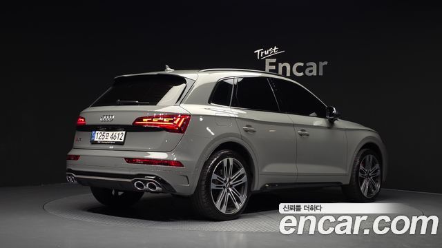 Audi SQ5 FY 3.0 TFSI Quattro - фото 1