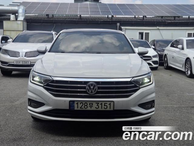 Volkswagen Jetta 7-го поколения 1.4 TSI Prestige - фото 0