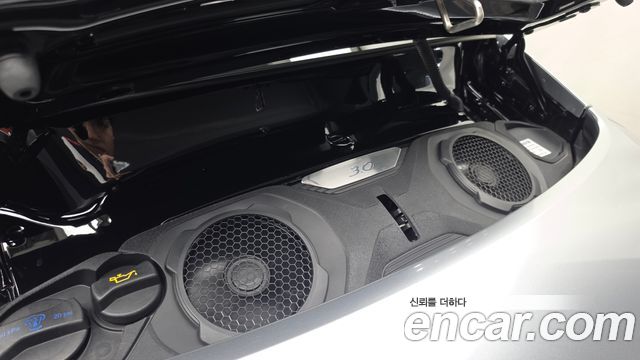 Porsche 911 Carrera - фото 4