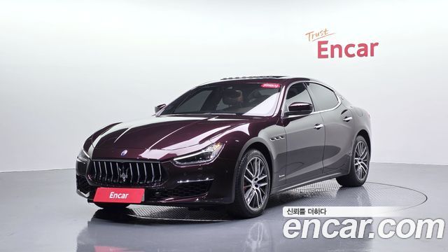 Maserati Ghibli 3.0 GranLusso 3rd - фото 0