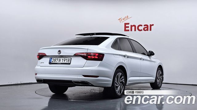 Volkswagen Jetta 7-го поколения 1.4 TSI Prestige - фото 1