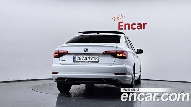 Volkswagen Jetta 7-го поколения 1.4 TSI Prestige - фото 3