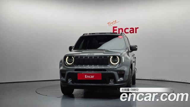 Jeep Renegade 2.4 Limited AWD - фото 2
