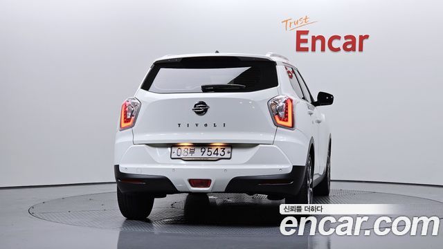 SsangYong Tivoli Armour LX 2WD - фото 3