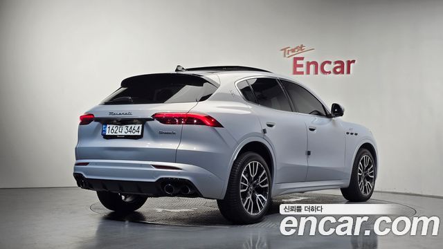 Maserati Grecale 2.0 AWD GT Type P - фото 1