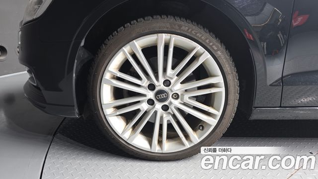 Audi A3 40 TFSI 8V - фото 4