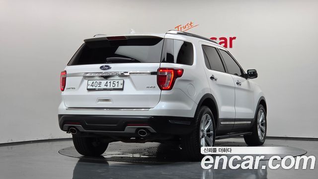 Ford Explorer 3.5 Limited 4WD 5th - фото 1