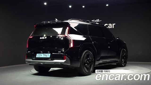 Kia EV9 Long Range 4WD GT Line - фото 1