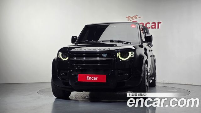 Land Rover Defender L663 110 D250 SE - фото 2
