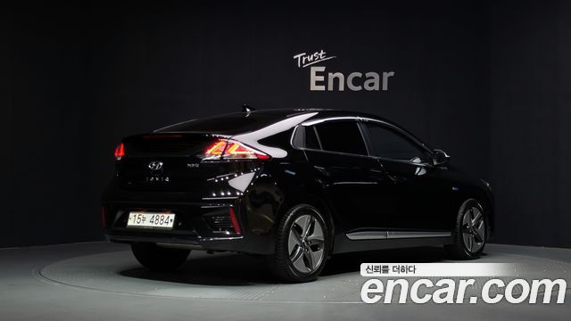 Hyundai Ioniq New, гибрид 1.6 HEV Q - фото 1