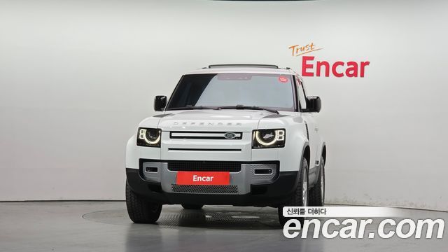 Land Rover Defender L663 90 D250 SE - фото 2