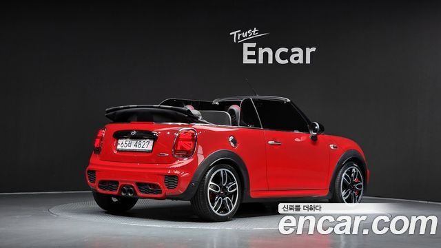 Mini Cooper Convertible S JCW 3rd - фото 1