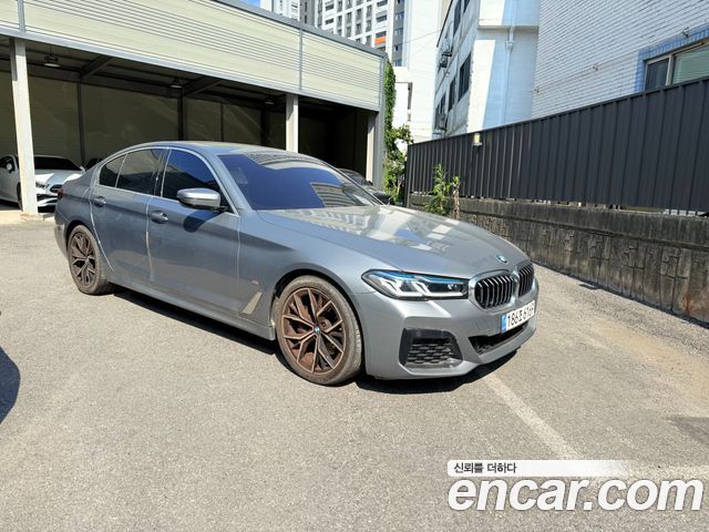 BMW 5 Series G30 530i M Sport Package - фото 0