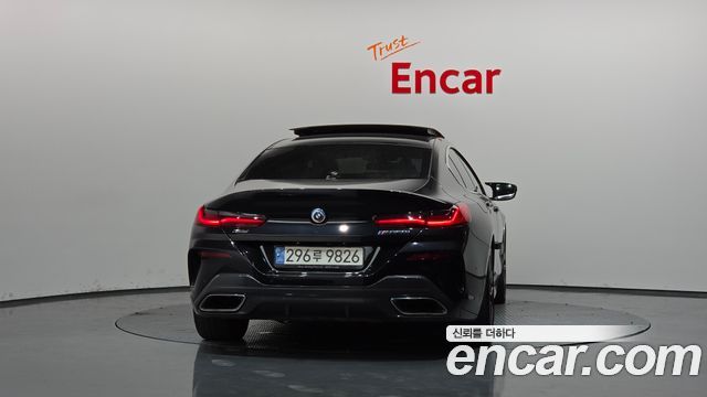 BMW 8 Series G15 M850i xDrive Gran Coupe - фото 3