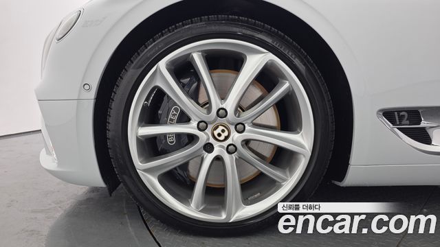 Bentley Continental GT 6.0 GT - фото 4