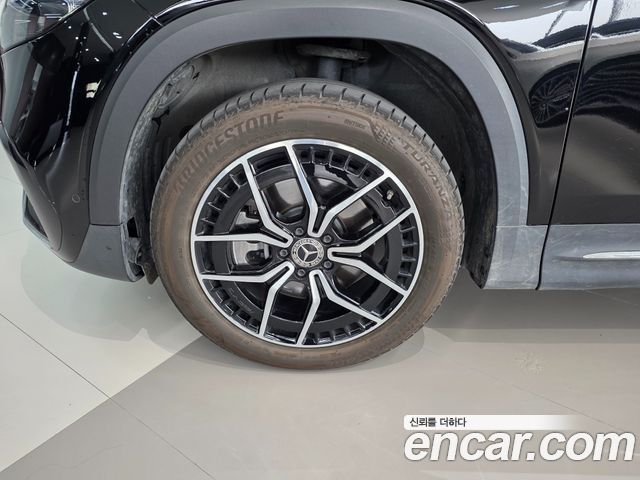Mercedes-Benz EQB X243 EQB300 4MATIC AMG Line - фото 4
