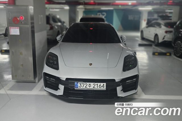 Porsche Panamera 4.0 GTS - фото 0