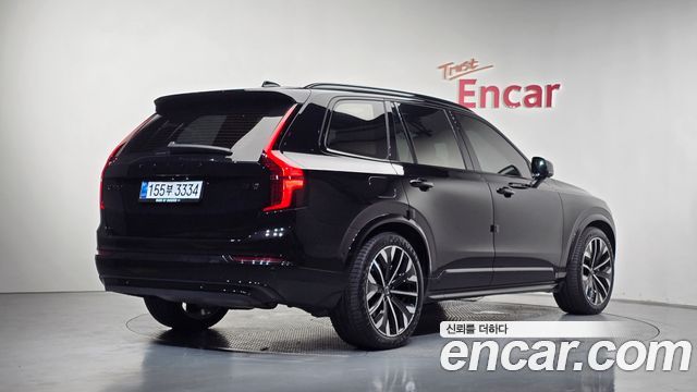 Volvo XC90 2-го поколения B6 Ultra Dark - фото 1