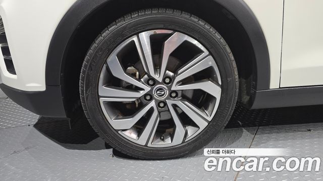 SsangYong Tivoli Gasoline 1.5 2WD V5 - фото 3
