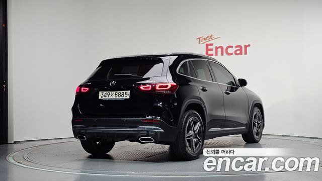 Mercedes-Benz GLA-Class H247 GLA250 4MATIC - фото 1