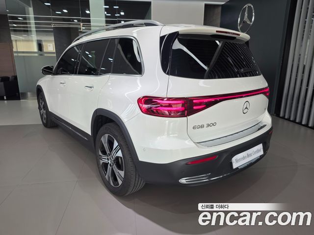 Mercedes-Benz EQB X243 EQB300 4MATIC Progressive - фото 1
