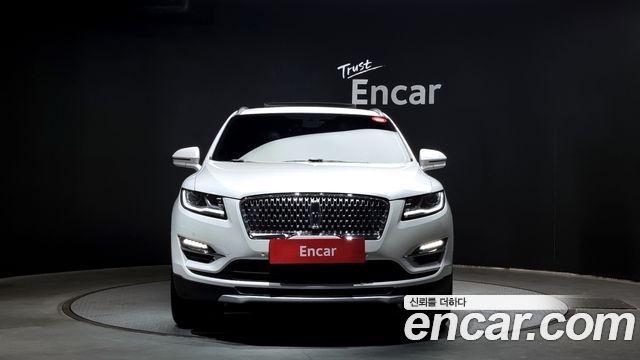 Lincoln MKC 2.0 AWD - фото 2