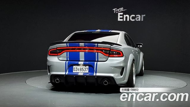 Dodge Charger 3.6 - фото 3